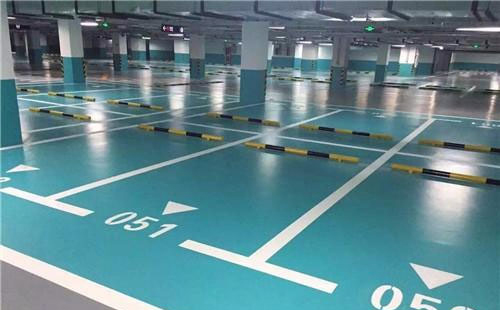 昆玉昆玉环氧地坪中涂：构筑坚固地面的关键环节